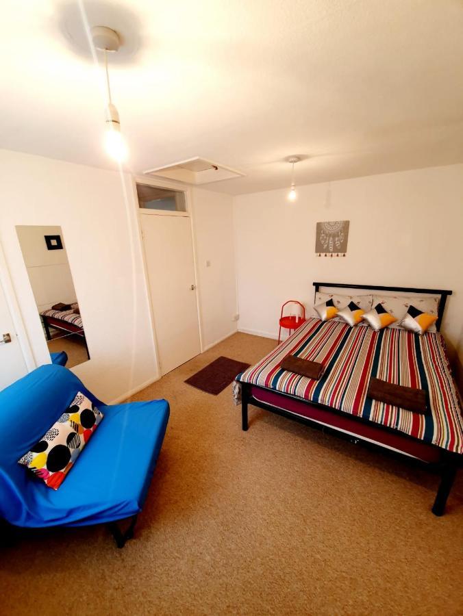 Rayleigh Town Centre 2 Bedroom Apartment Kültér fotó